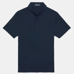 ESSENTIAL MODERN SPREAD COLLAR TECH PIQUÉ POLO